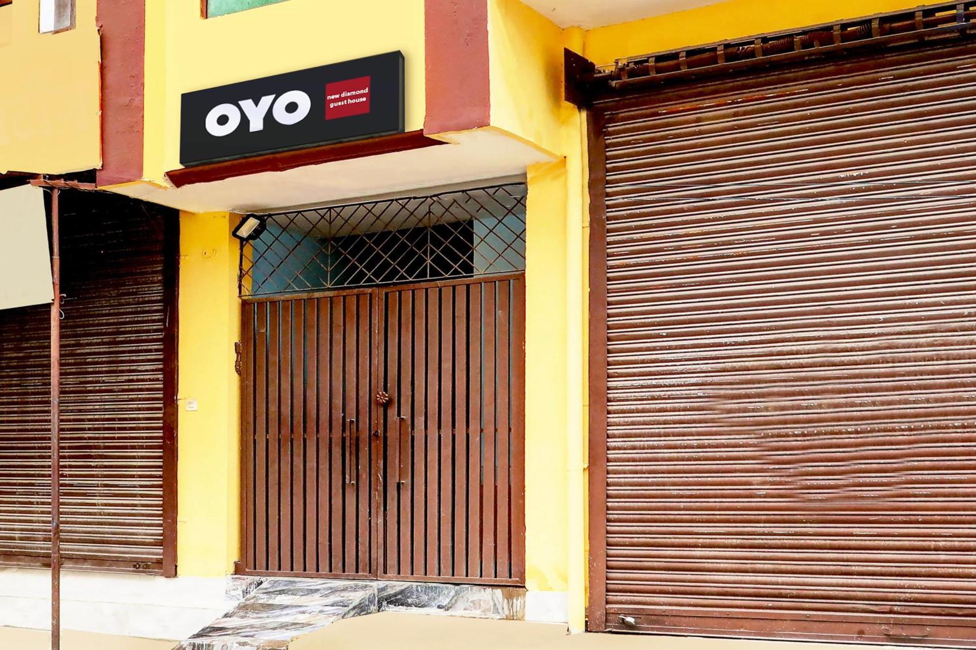 Spot On New Diamond Guest House Rudrapur Esterno foto